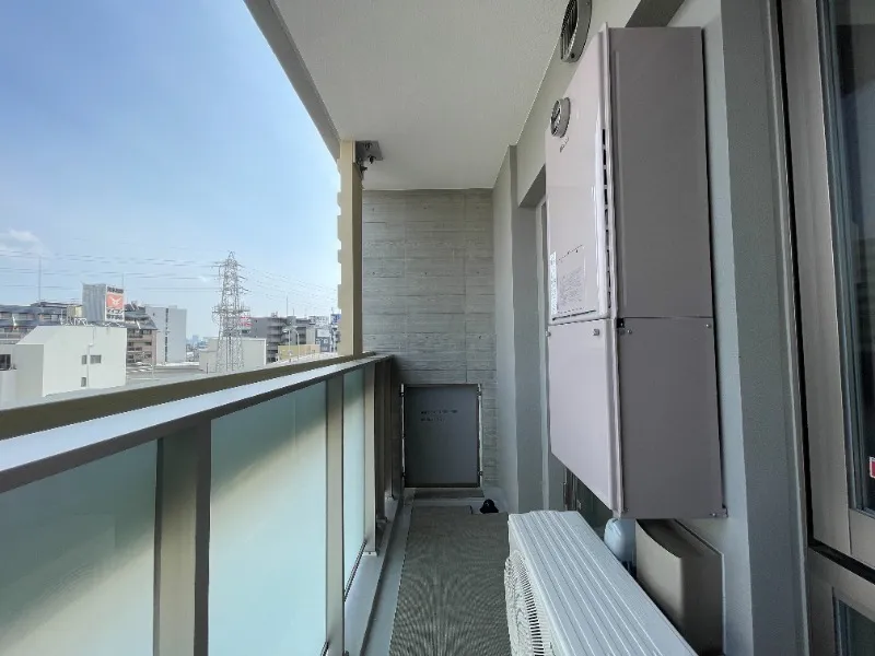 Pierce Kakinokizaka - Interior - ["Floor", "Apartment", "Flooring"]
