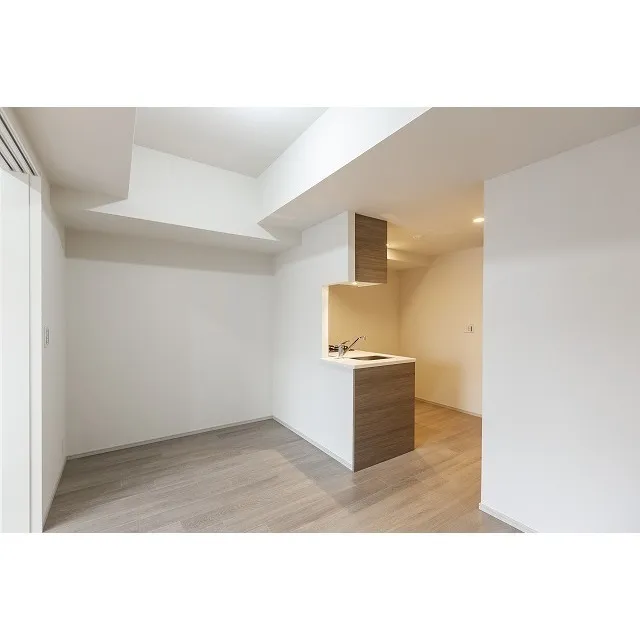 Comforia Morishita Riverside - Interior - ["Wood", "Interior design", "Lighting"]