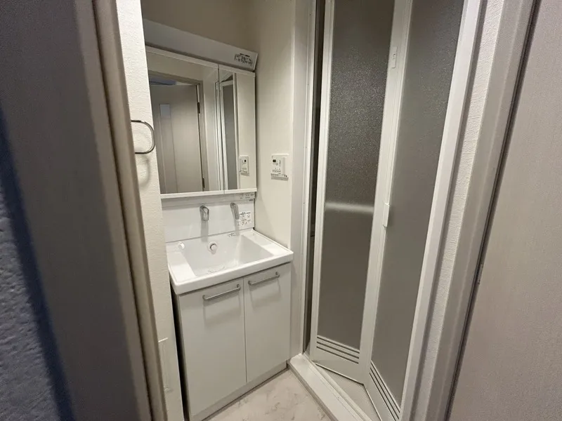 Orchid Residence Higashinihonbashi - Interior - ["Floor", "Flooring", "Grey"]