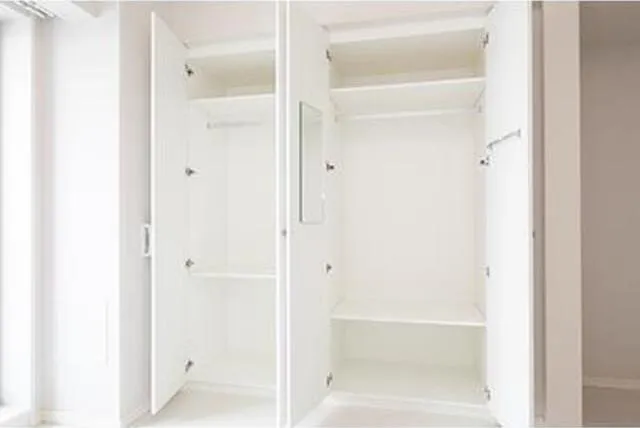 Merukumaru Keio Sasazuka Residence - Interior - Closet