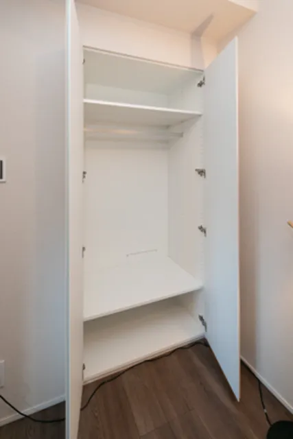 Open Residencia Yoyogi - Interior - ["Fixture", "Wood", "House"]