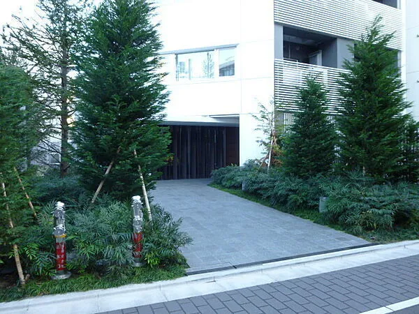 The Parkhouse Daikanyama Residence - Exterior - ["Shrub", "Woody plant", "Conifers"]