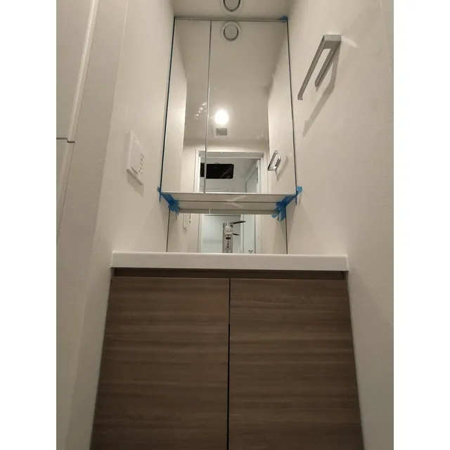 Milia Residence Asakusa Komagata - Interior - ["Building", "Fixture", "Cabinetry"]