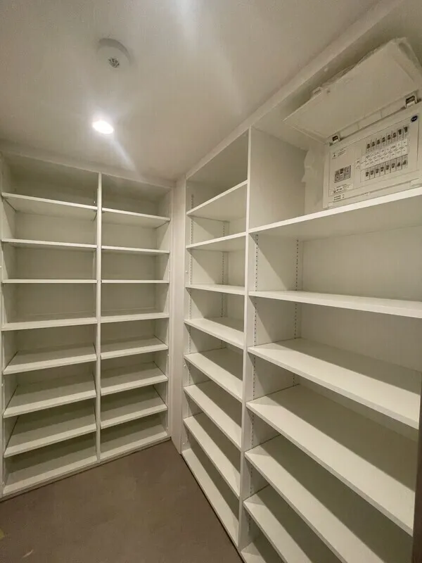 U Residence Higashiyukiya - Interior - ["Shelf", "Shelving", "Wood"]