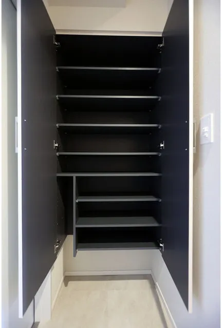 Alpha Prime Toyocho - Interior - ["Wood", "Flooring", "Shelving"]