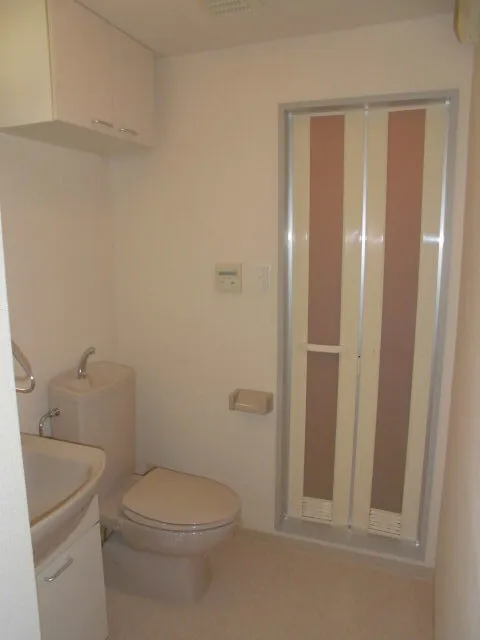 Winbell Duet Ebisu 2 - Interior - ["Wall", "Plumbing fixture", "Floor"]