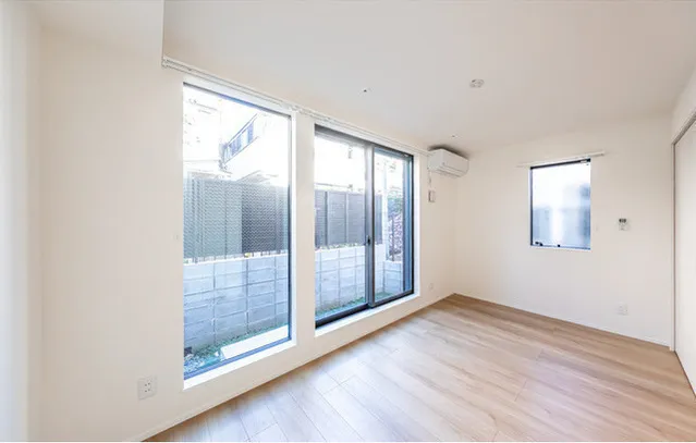 Astera Home Meguro Yutenji West - Interior - ["Window", "Building", "Rectangle"]