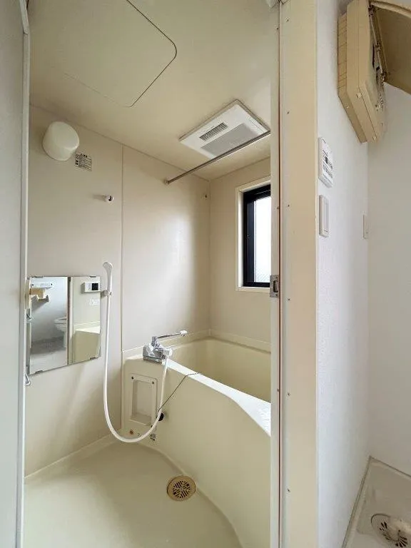 Due Asagaya - Interior - ["Floor", "Plumbing fixture", "Plumbing"]