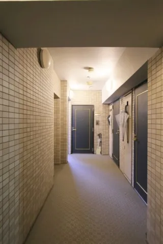 Royal Amenity Nishitoyama - Exterior - ["Flooring", "Floor", "Ceiling"]