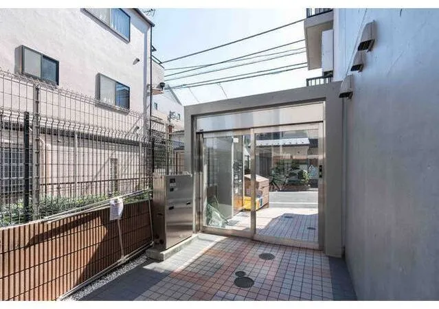 La Douceur Suginami Wada - Exterior - ["Door", "Composite material", "Metal"]