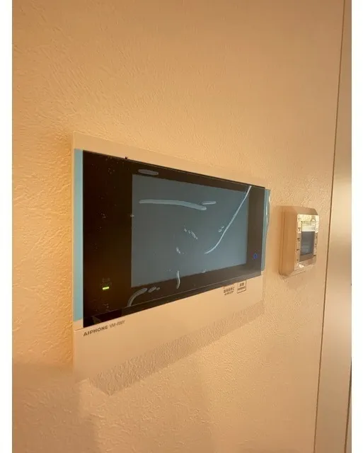 Comforia Liv Bunkyo Gokokuji - Interior - ["Electronic device", "Display device", "Technology"]