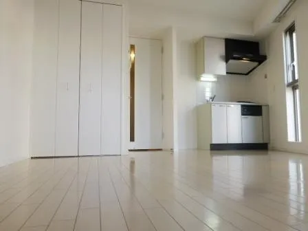 Residia Higashi Shinagawa - Interior - ["Flooring", "Floor", "Wall"]