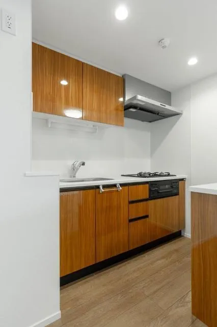 Asyl Court Sangenjaya - Interior - ["Kitchen", "Countertop", "Cabinetry"]