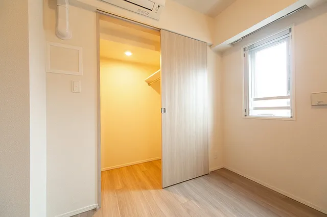 JP Noie Ueno Inaricho - Interior - ["Flooring", "Floor", "Wood flooring"]