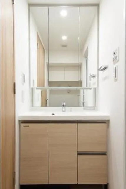 Verdure Takadanobaba - Interior - ["Room", "Property", "Furniture"]