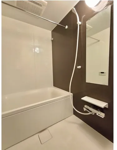 Miele Nihonbashi - Interior - ["Flooring", "Plumbing fixture", "Bathroom"]