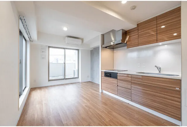 LUMIEC BUNKYO SENGOKU - Interior - ["Apartment", "Wood flooring", "Hardwood"]