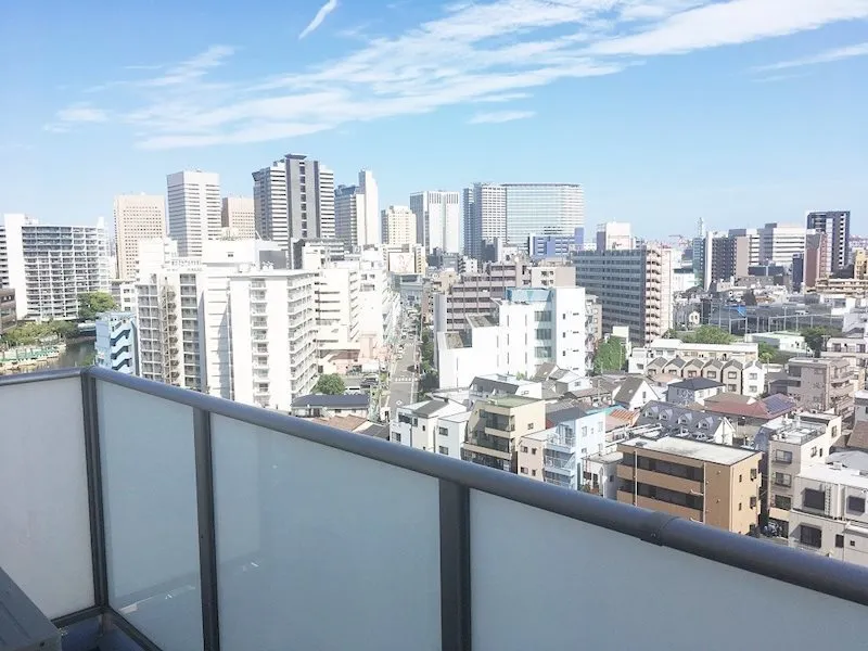 Shinagawa East - Interior - ["Metropolitan area", "Urban area", "Daytime"]