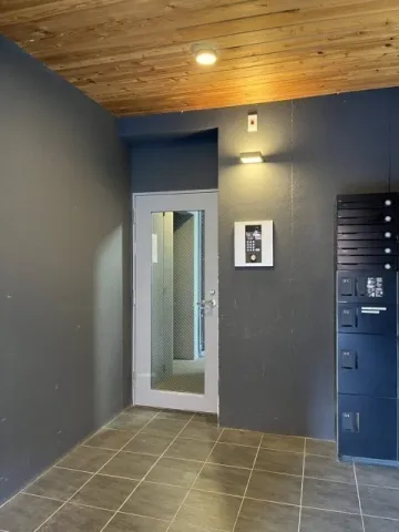 Trias129 - Exterior - ["Flooring", "Wall", "Floor"]