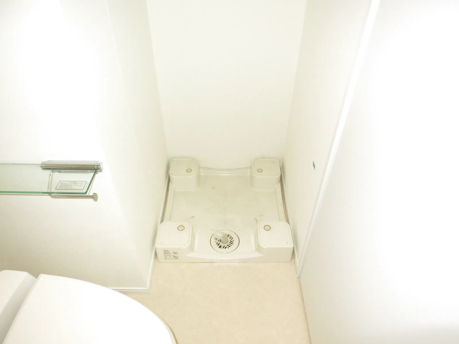 Will Terrace Okusawa - Interior - ["White", "Flooring", "Floor"]