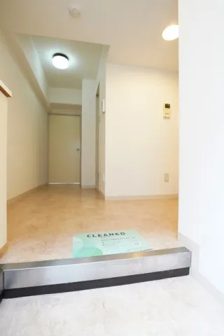 White Castle Kamisaginomiya - Interior - ["Flooring", "Floor", "Wall"]