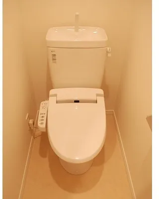 Harmony Residence Ochanomizu - Interior - ["Toilet seat", "Toilet", "Plumbing fixture"]
