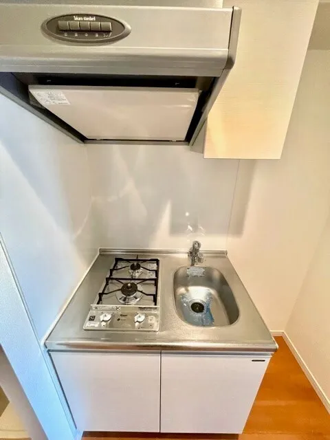 Residia Yotsuya Sanchome - Interior - ["Kitchen Appliance", "Major appliance", "Kitchen"]