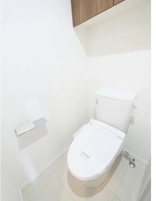 Shell Shinagawa Togoshi - Interior - ["Toilet seat", "Toilet", "Plumbing fixture"]