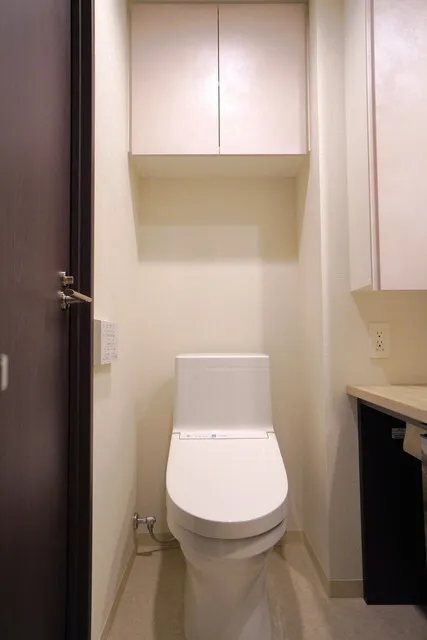Belfirth Kanda Jimbocho - Interior - ["Property", "Bathroom", "Toilet"]