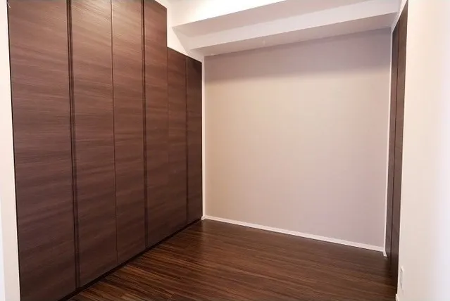 Comforia Shinjuku East Side Tower - Interior - ["Property", "Furniture", "Room"]