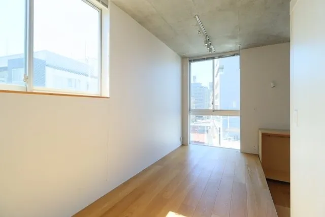 VILLETTA KOMAGOME - Interior - ["Flooring", "Floor", "Wood"]
