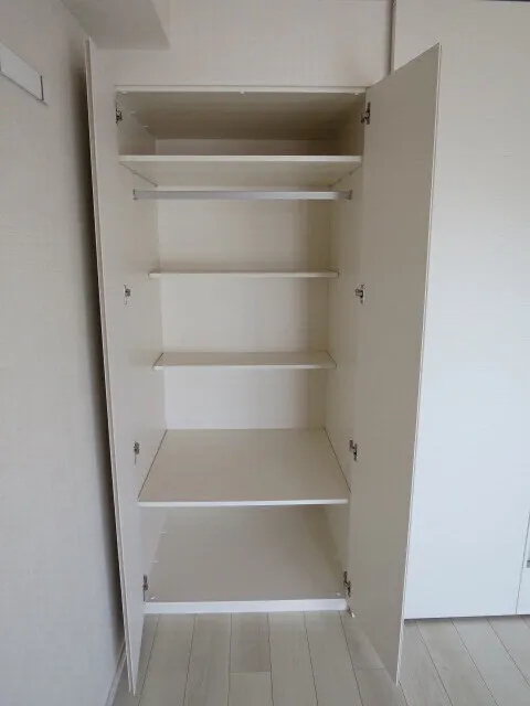 HF Ueno Iriya Residence - Interior - ["Wood", "Shelving", "Flooring"]