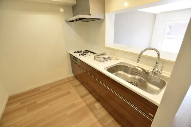 Associaire Bunkyo Hakusan - Interior - ["Flooring", "Floor", "Interior design"]
