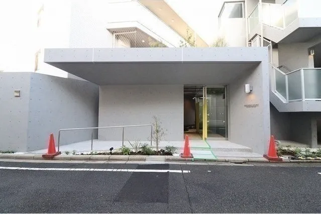 Predia Court Yoyogi Uehara - Exterior - ["Plant", "Window", "Building"]