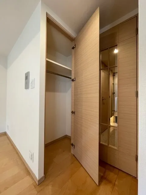 Chester Court Ochanomizu - Interior - ["Flooring", "Floor", "Wood"]