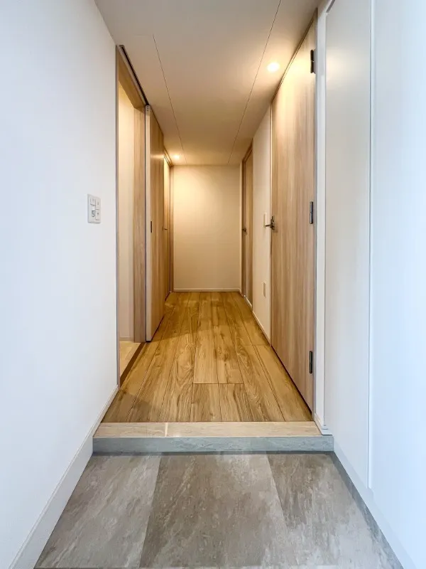 Prince Due Kamiya - Interior - ["Flooring", "Wood flooring", "Floor"]