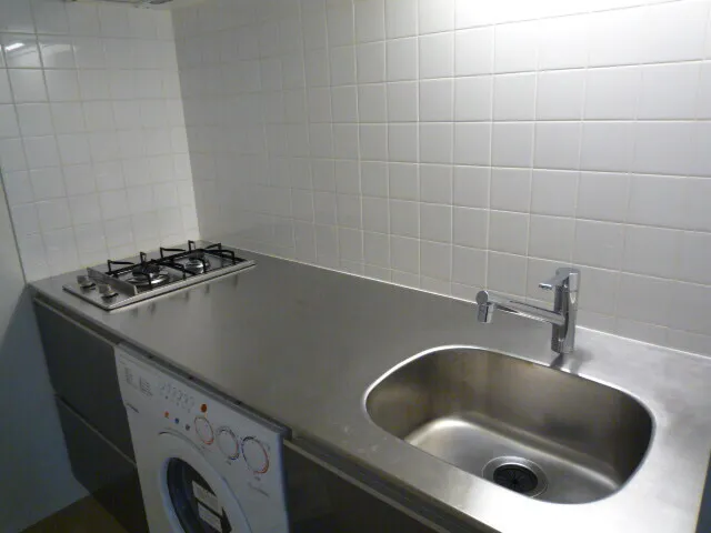 Residia Shin Okachimachi - Interior - ["Kitchen", "Kitchen Sink", "Countertop"]
