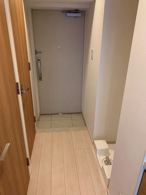 Doue Ryogoku III - Interior - ["Wood", "Flooring", "Floor"]
