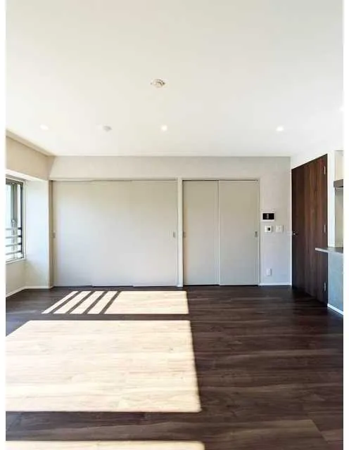 Stylio Meguro Ohashi HILLSIDE - Interior - ["Fixture", "Wood", "Door"]