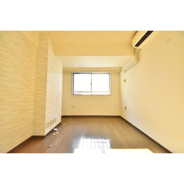 Plaille Hamamatsucho - Interior - ["Window", "Building", "Wood"]