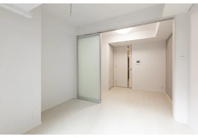 Comforia Live Negishi Nichome - Interior - ["Flooring", "Floor", "Ceiling"]