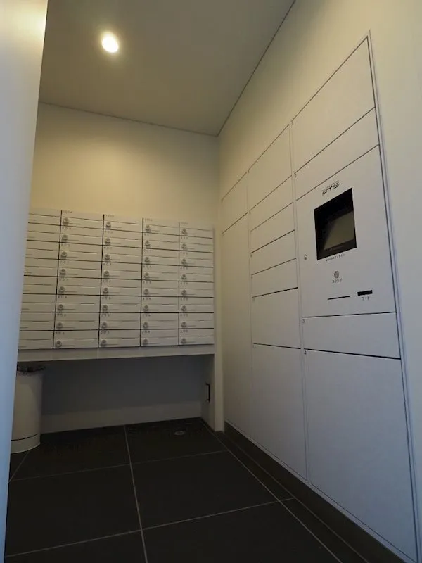 Asyl Court Shinkoenji - Other - ["Fixture", "Interior design", "Wall"]