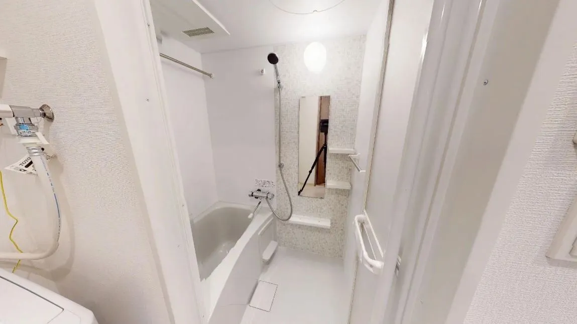 Hmlet Higashi-Shinjuku - Interior - ["Flooring", "Floor", "Plumbing fixture"]