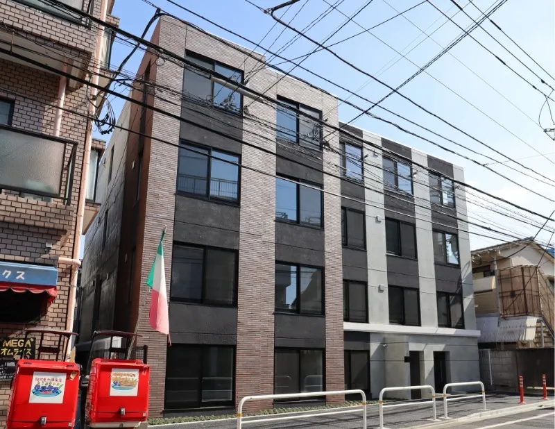 Atrio Flats Nakano - Exterior - ["Building", "Sky", "Window"]