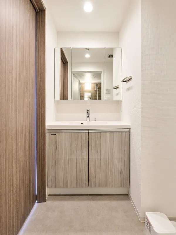 Due Nippori III - Interior - ["Flooring", "Wood", "Floor"]