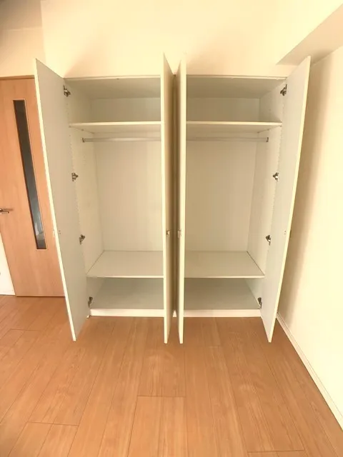 Acty Tonaka Dori - Interior - ["Wall", "Flooring", "Wood"]