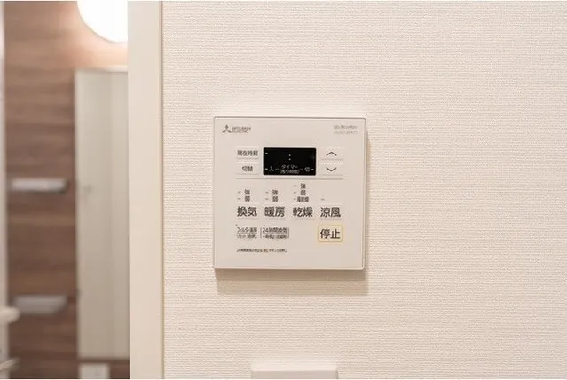 Comforia Takenotsuka East - Interior - ["Major appliance", "Wood flooring", "Home appliance"]