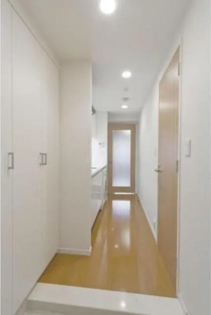 Park Axis Hamamatsucho - Interior - Corridor