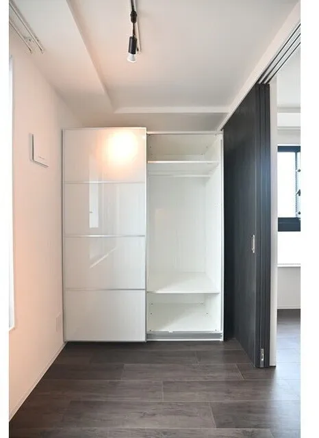 Grand Paseo Nakameguro II - Interior - ["Flooring", "Wall", "Floor"]