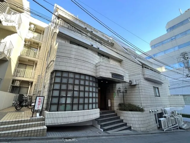 Bell Park City Nishi-Shinjuku - Exterior - ["Urban design", "Composite material", "Commercial building"]